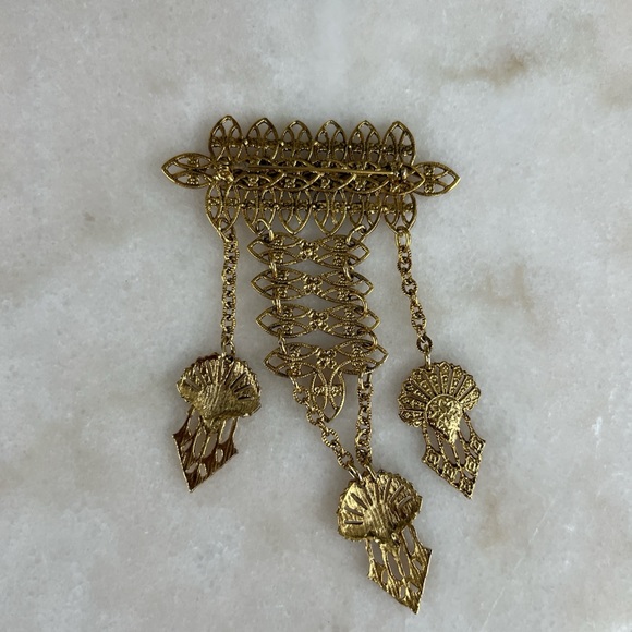 Vintage Gold Brooch - Picture 5 of 5